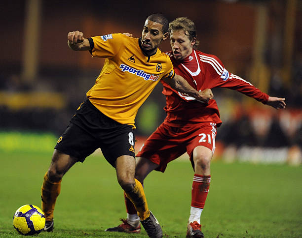 但他依然需 但他依然需